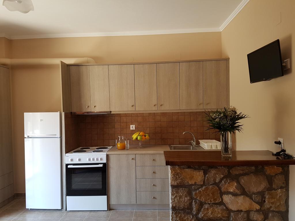 Alkionis Pool View Apartments Лефкада Екстериор снимка