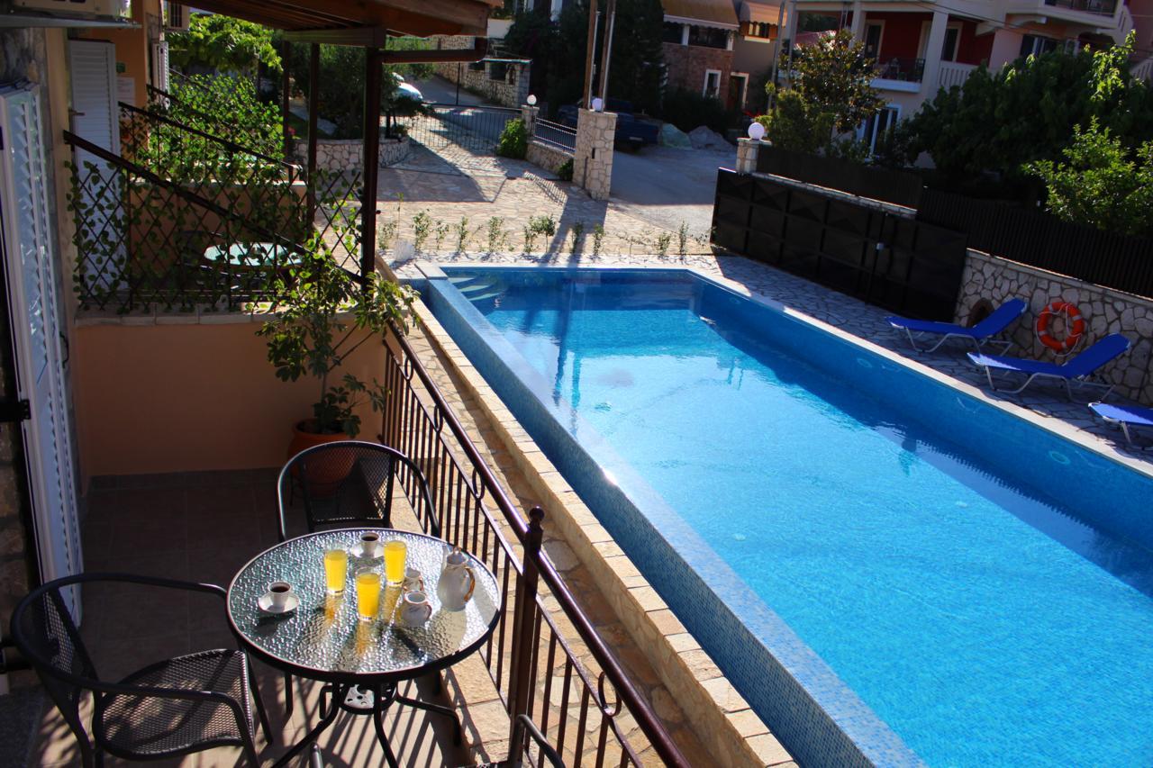 Alkionis Pool View Apartments Лефкада Екстериор снимка